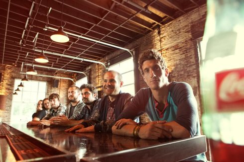 20140903030215_did_852_col_1